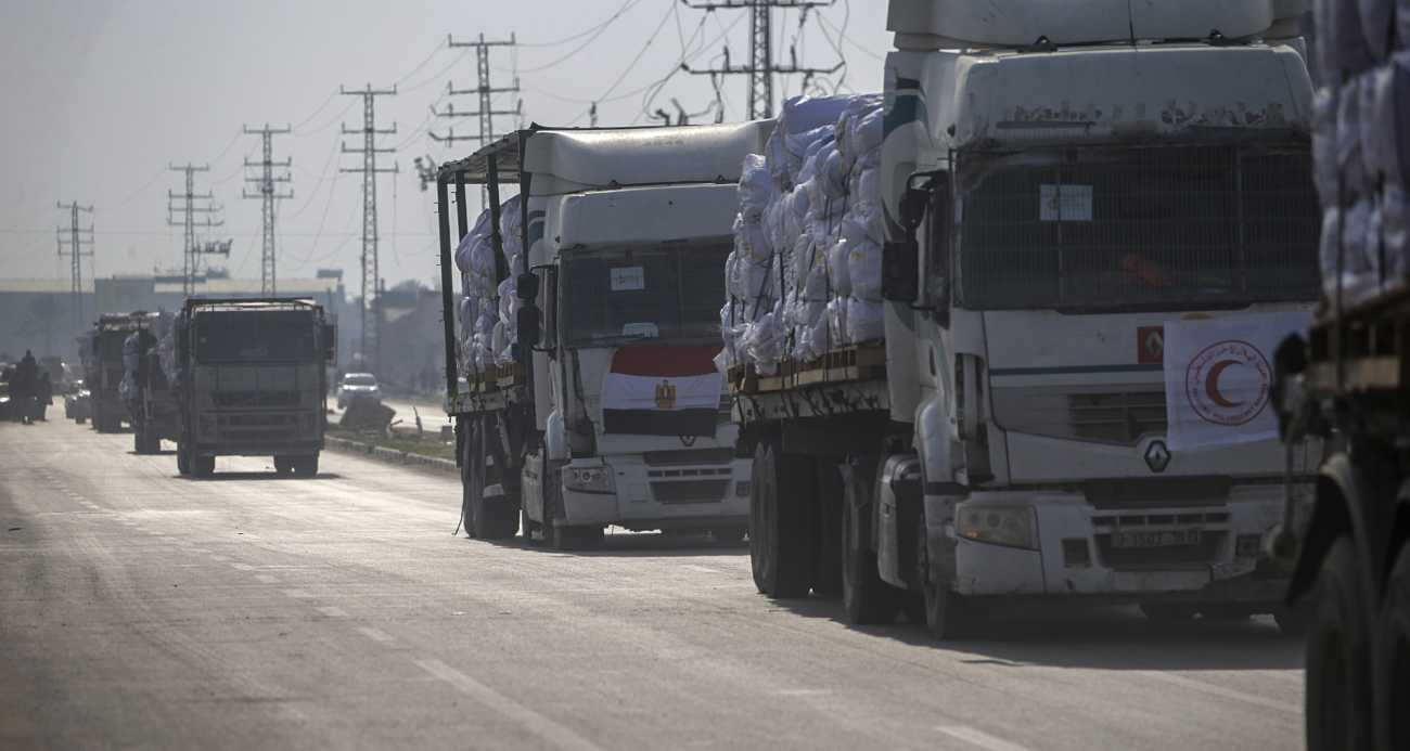 BM: "Ateşkesin başlamasından bu yana Gazze'ye 10 binden fazla yardım tırı girdi"