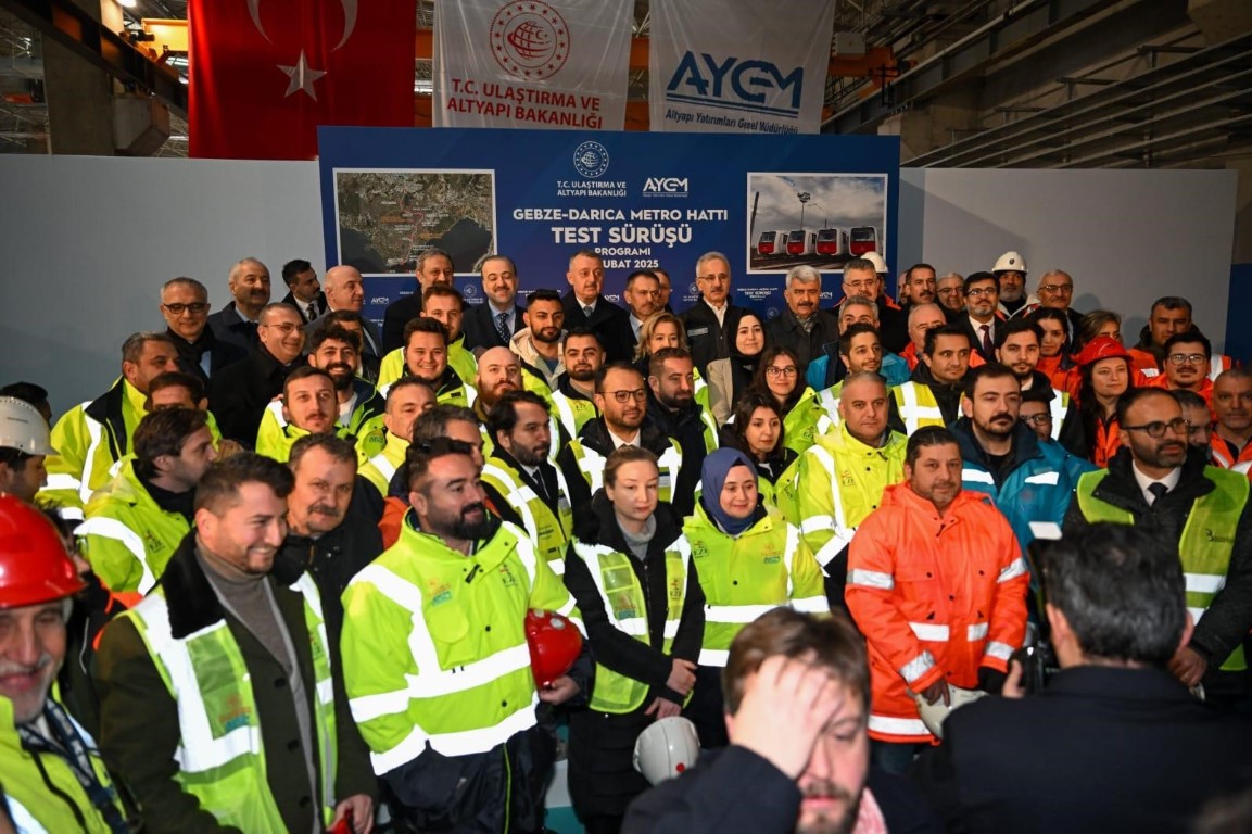 Türk mühendislerin ürünü ilk metro hattı