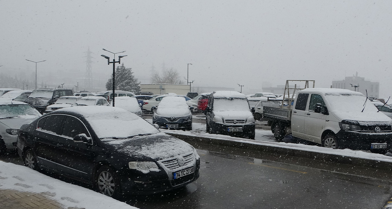 Malatya’da kar yağışı etkili oluyor