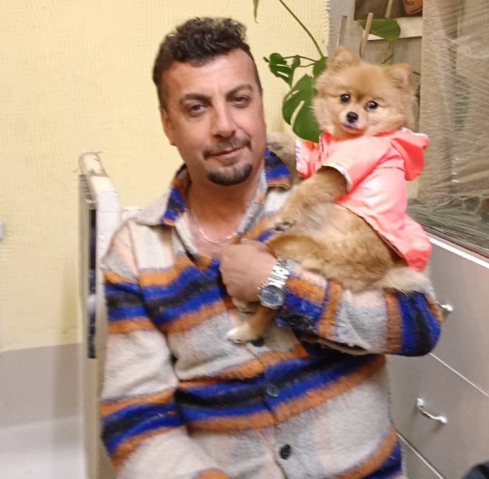 Köpeklerinin aynı kişiler tarafından çalındığı iddia ederek yardım istedi