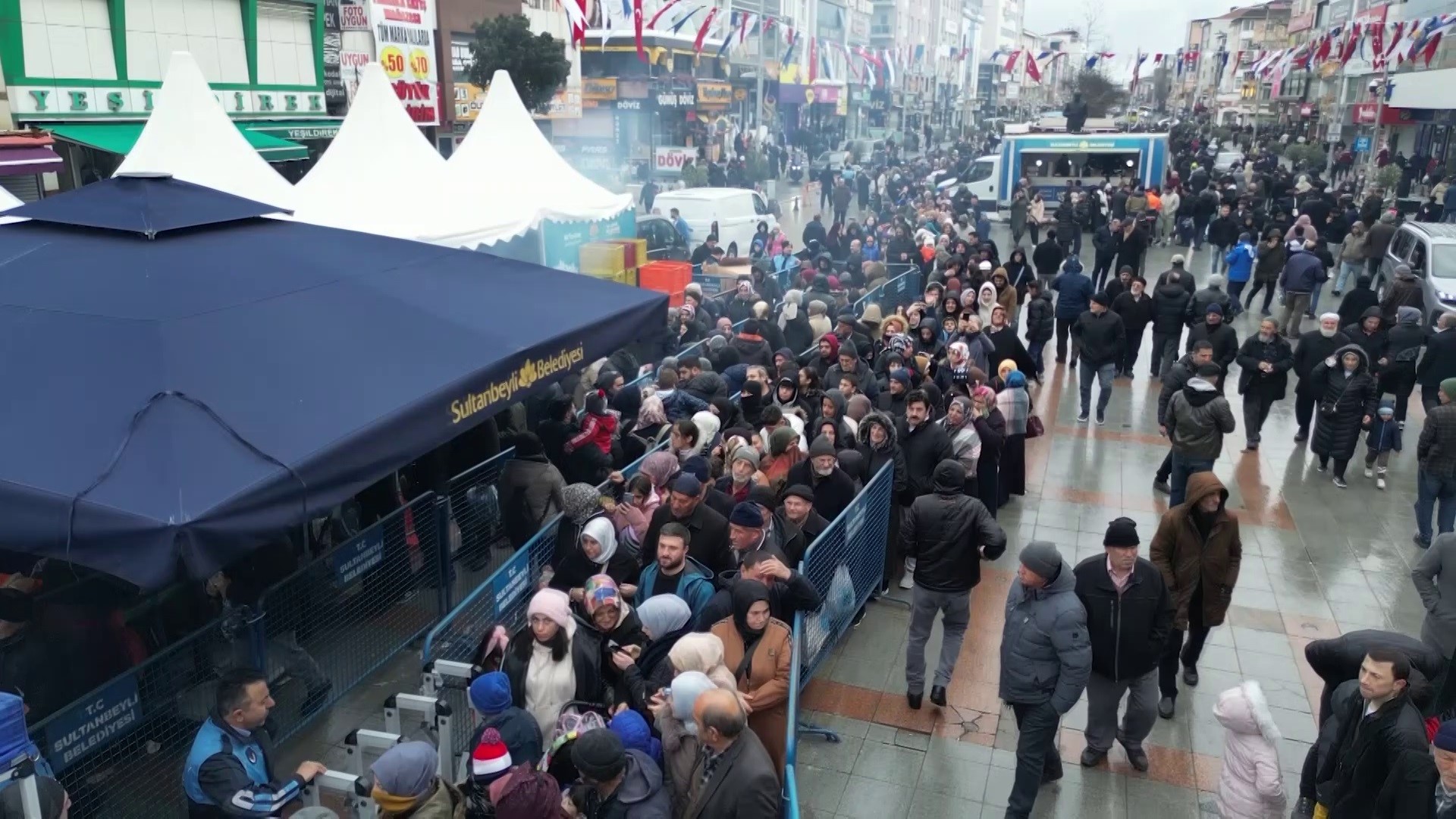 Sultanbeyli Hamsi Festivali’ne yoğun ilgi