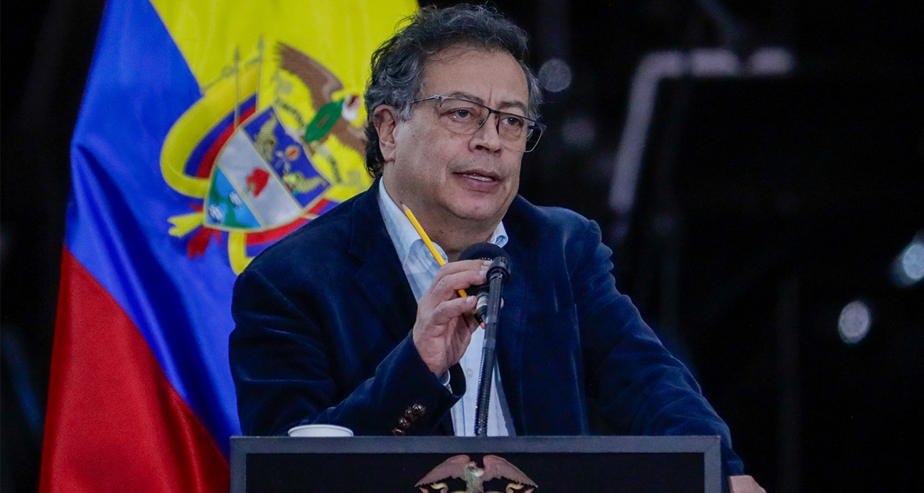 Kolombiya Devlet Başkanı Petro, kabinenin istifasını istedi