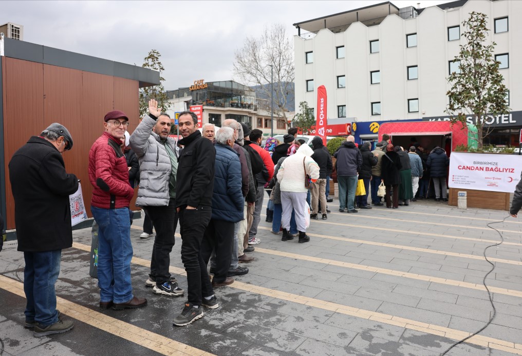 Bereket Döner ve Kızılay’dan iş birliği