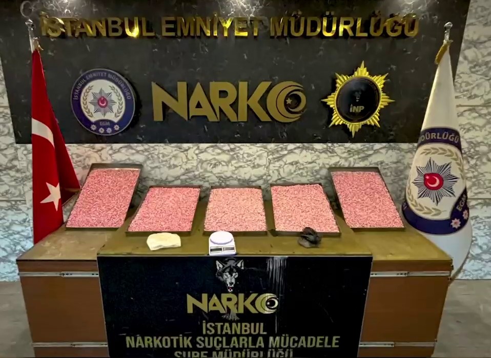 İstanbul’da uyuşturucu operasyonu: 3 gözaltı