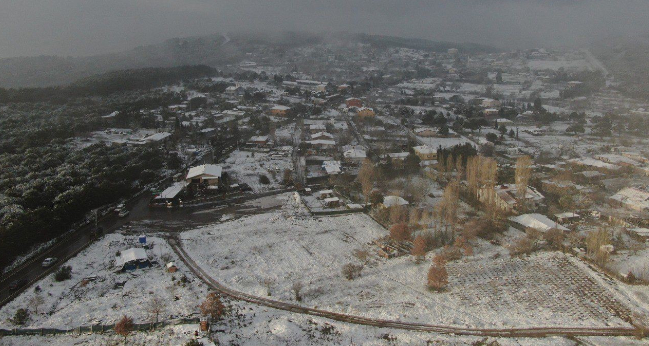 Anadolu Yakası’nın yüksek kesimleri beyaza büründü