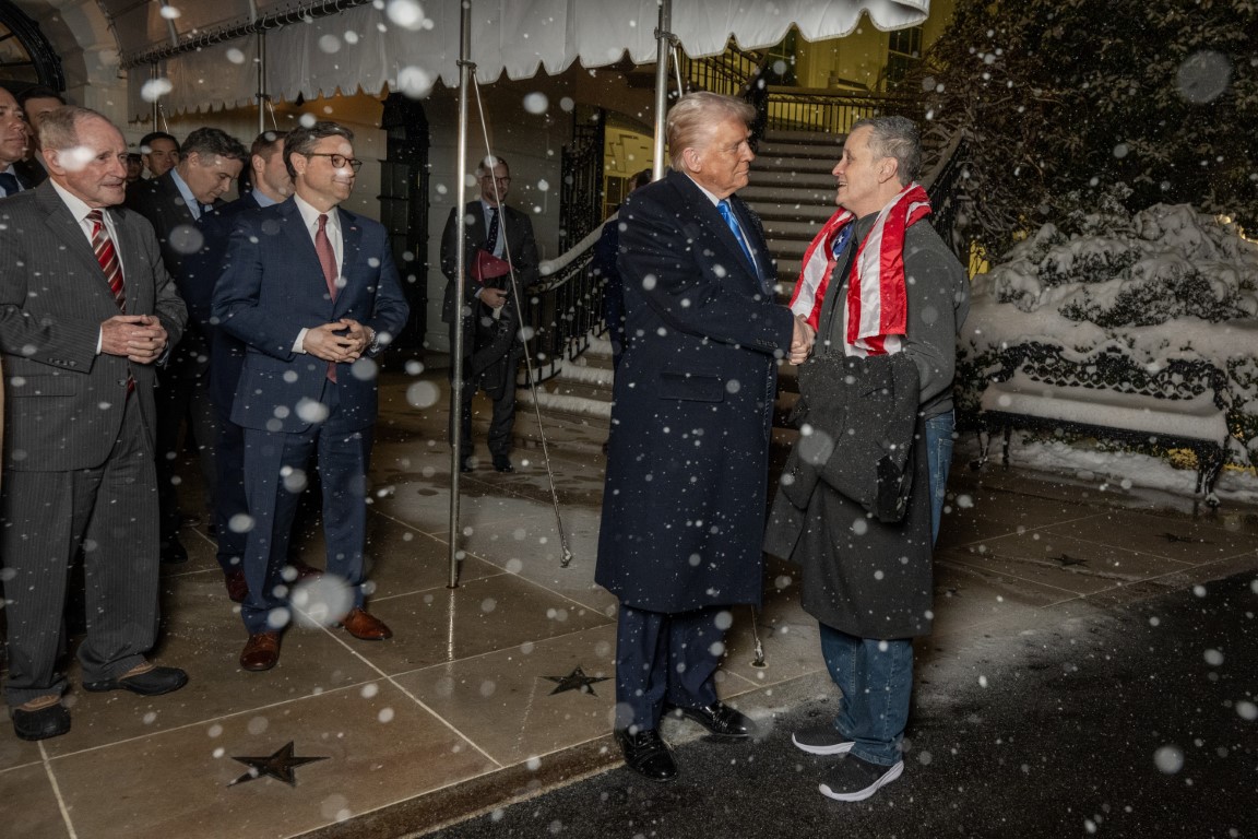 Rusya'da tutuklanan ABD'li öğretmen Fogel 3,5 yıl sonra serbest bırakıldı