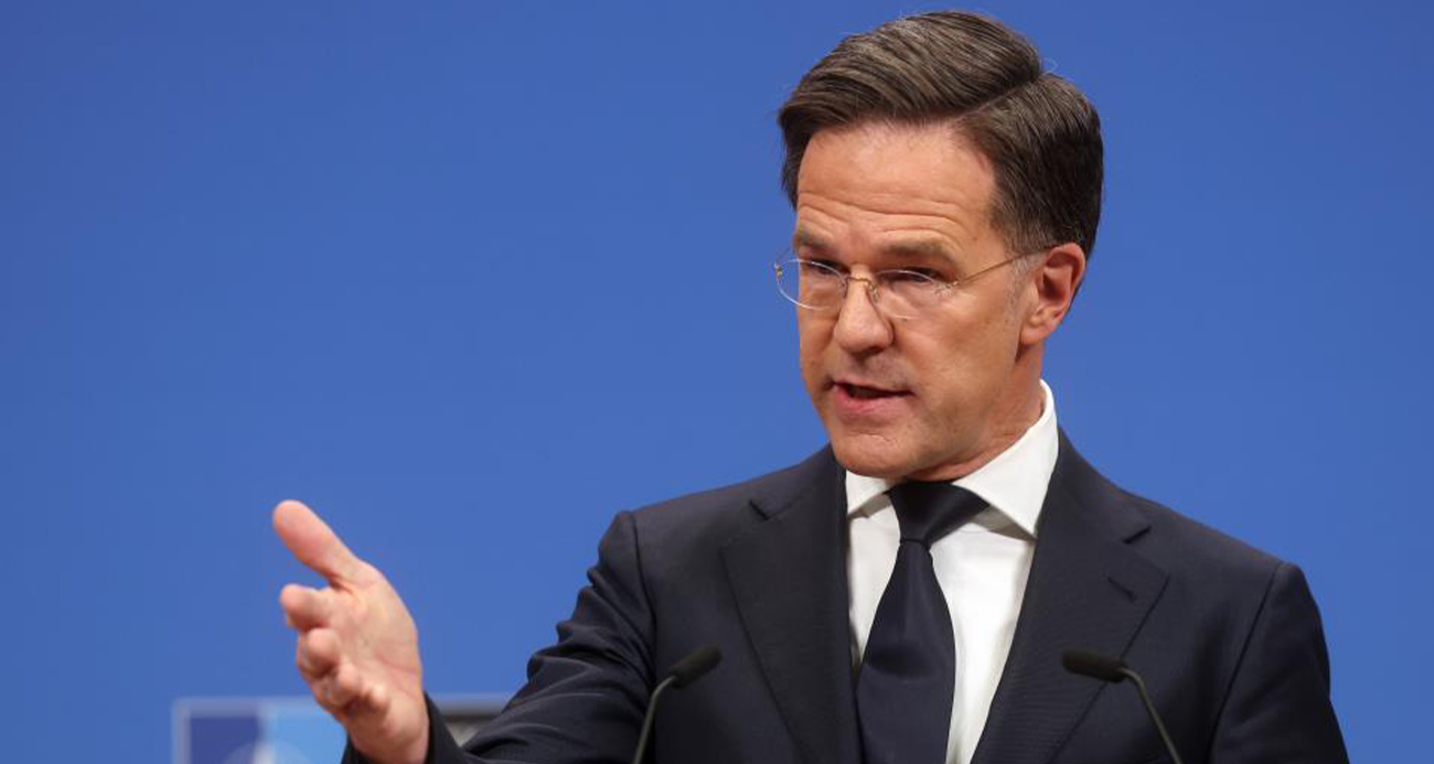 Rutte'den Türkiye'ye övgü!