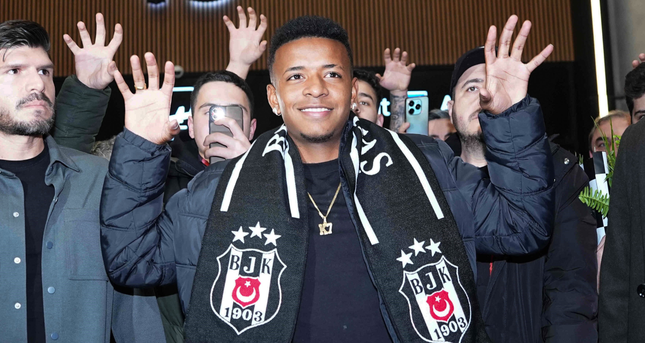 Ekvadorlu gazeteci Gustavo Villacreses, Keny Arroyo’yu anlattı