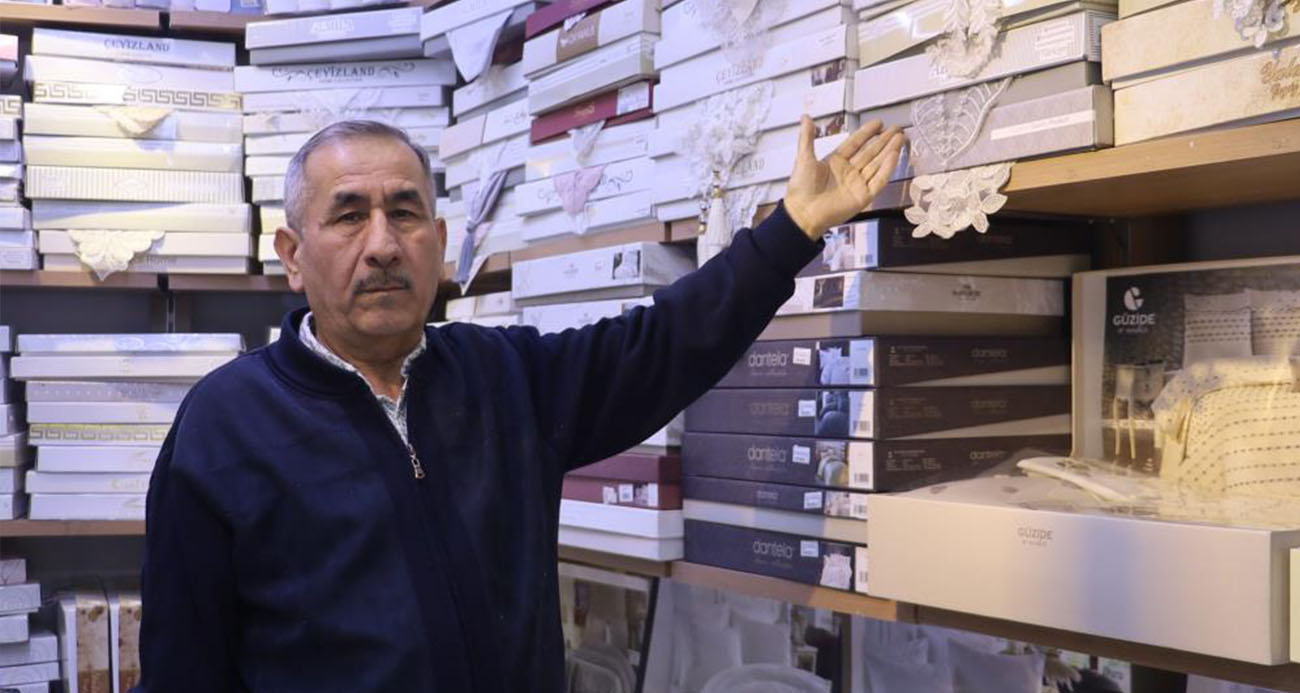 30 yıldır çeyizcilik yapan emekli imam: "İşimizi güzel yaptığımız sürece Allah bereketini veriyor"