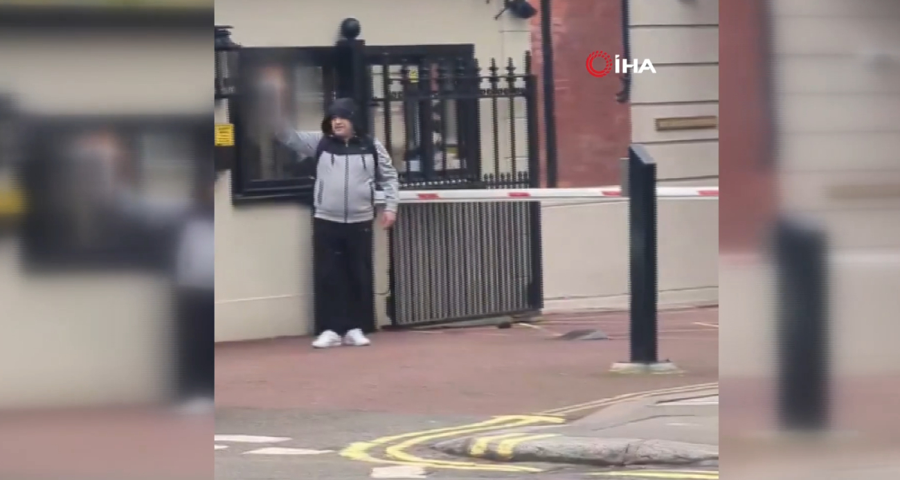 İngiltere'de Türk Konsolosluğu önünde Kur-an yakan adam etkisiz hale getirildi