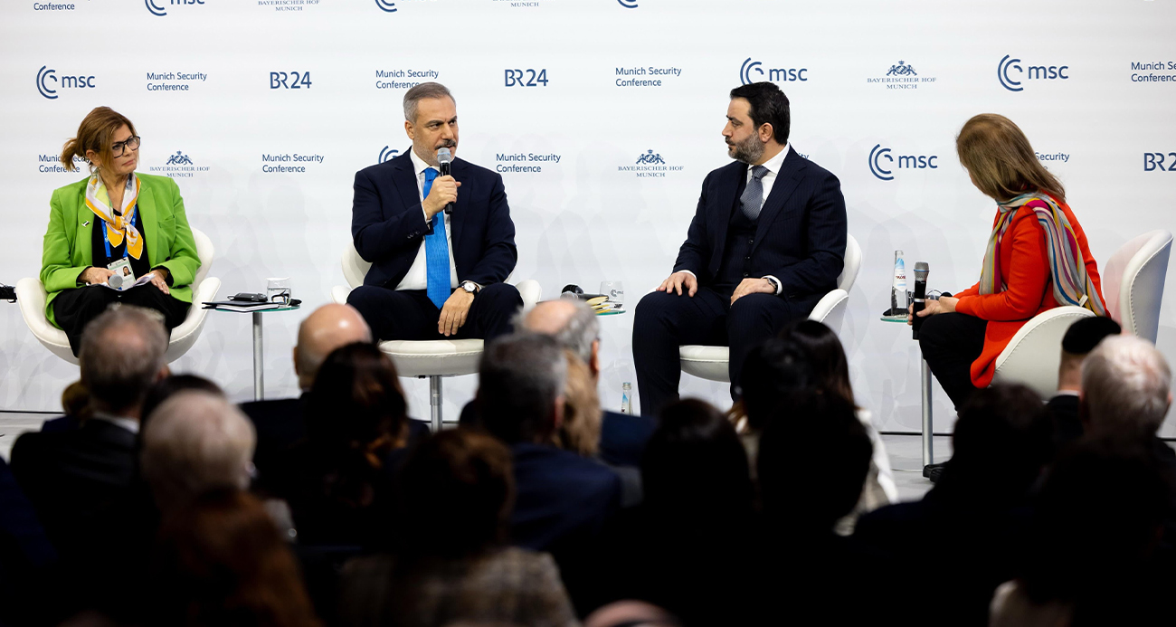 Almanya'da net mesajlar!