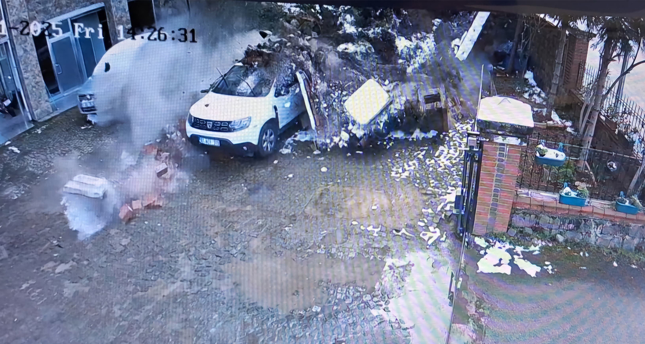 İstinat duvarı çöktü, 30 saniyeyle kurtuldu