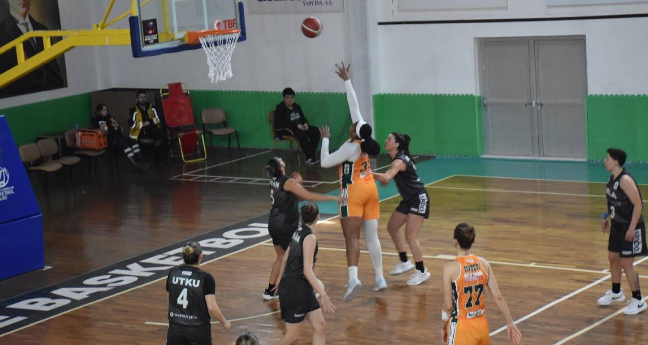 Gürespor, adım adım Süper Lig’e yürüyor