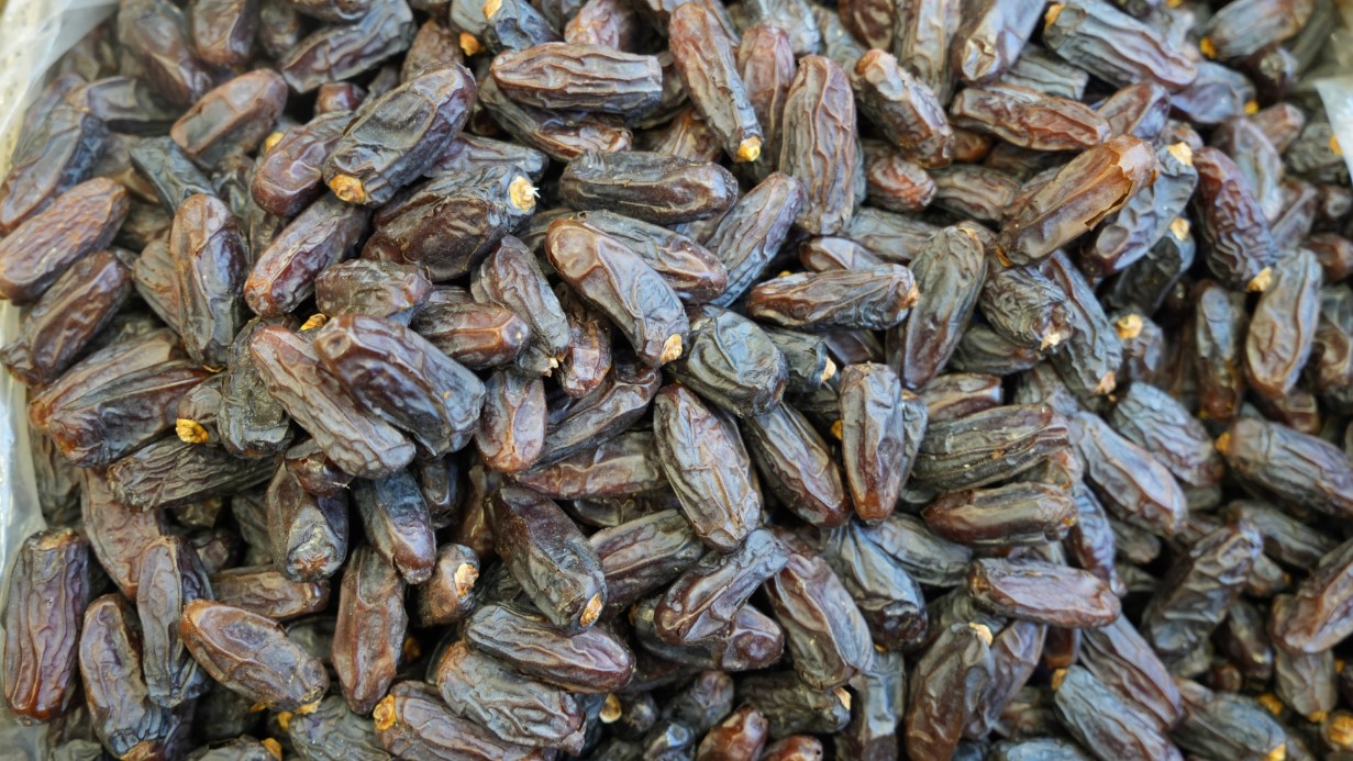 Hurma fiyatının sabit kalması vatandaşın yüzünü güldürdü