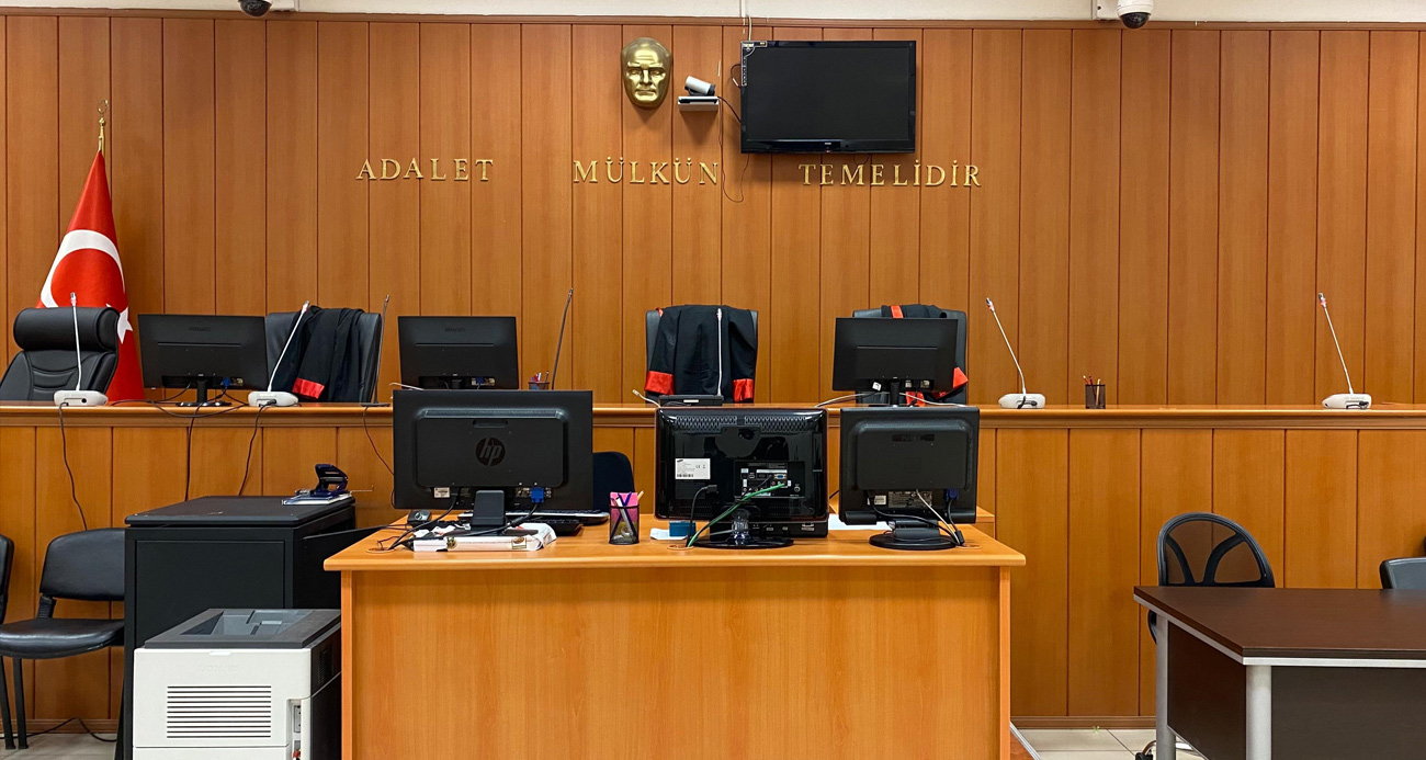 CHP’nin ihraç ettiği ABD Temsilcisi Yurter Özcan’a dolandırıcılık davası açıldı