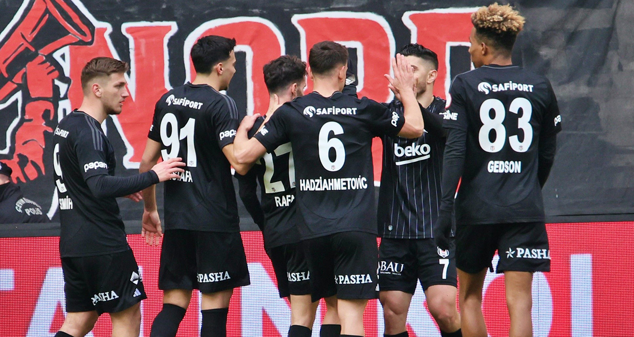 Rafa Silva, gollerine devam ediyor