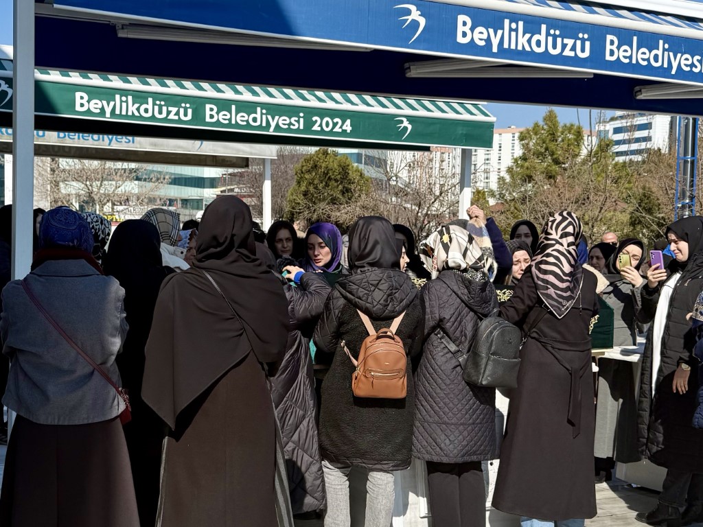 Çocuk doktoru Kılınçlı son yolculuğuna uğurlandı