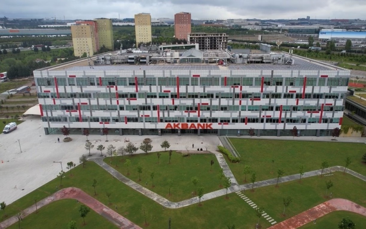 Akbank’tan 250 milyon dolarlık 