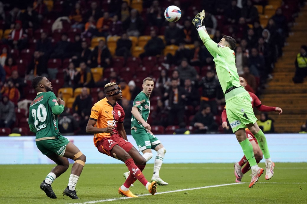 Galatasaray, kupada çeyrek finalde