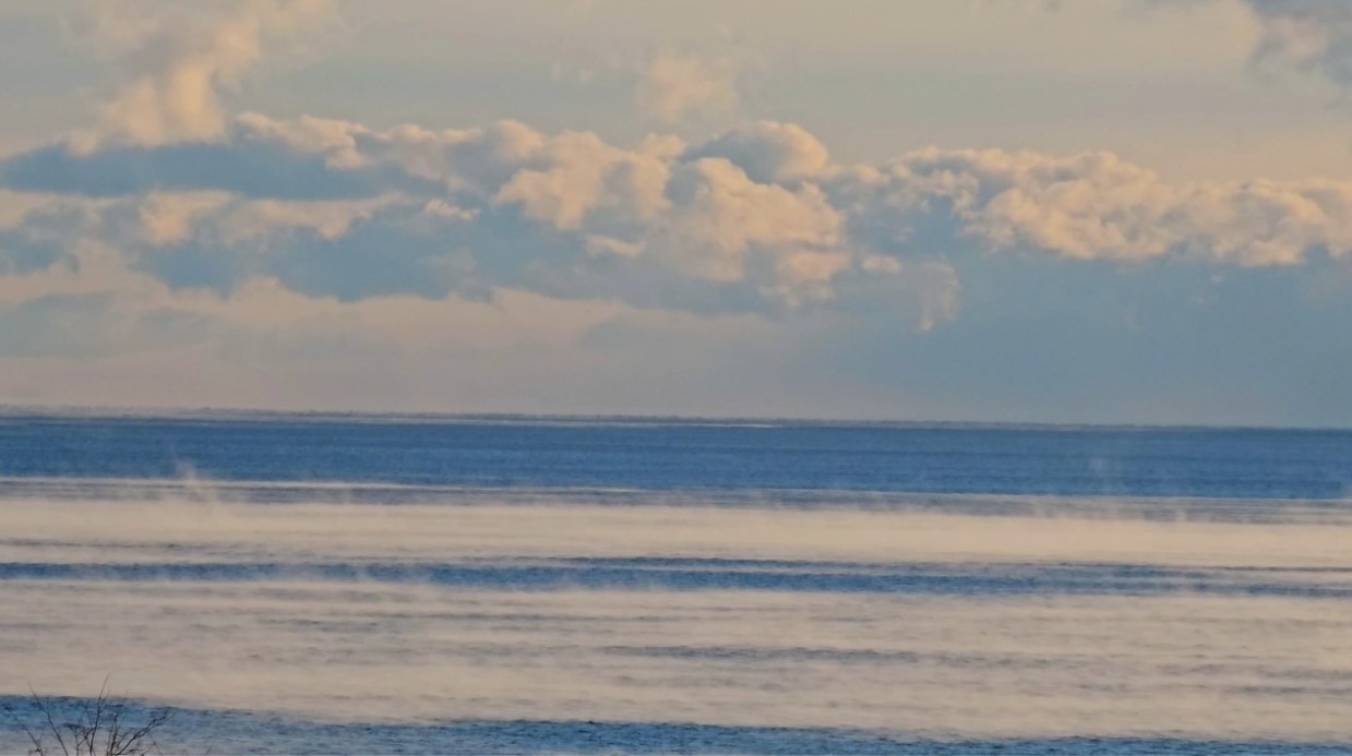 Van Gölü üzerindeki yoğun buharlaşma görsel şölen sundu