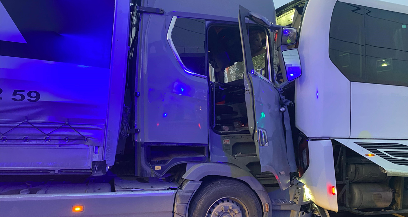 Yolcu otobüsünün karıştığı zincirleme kaza: 1 ölü, 7 yaralı