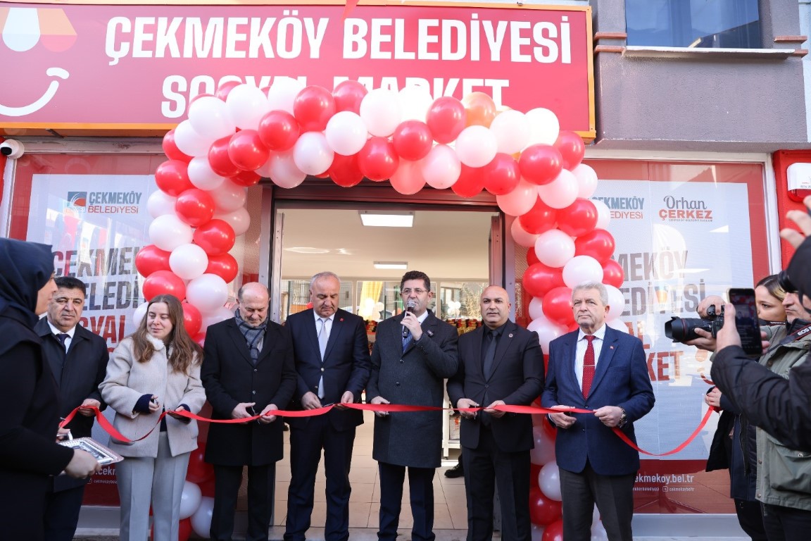 Çekmeköy Belediyesi Sosyal Market hizmete açıldı