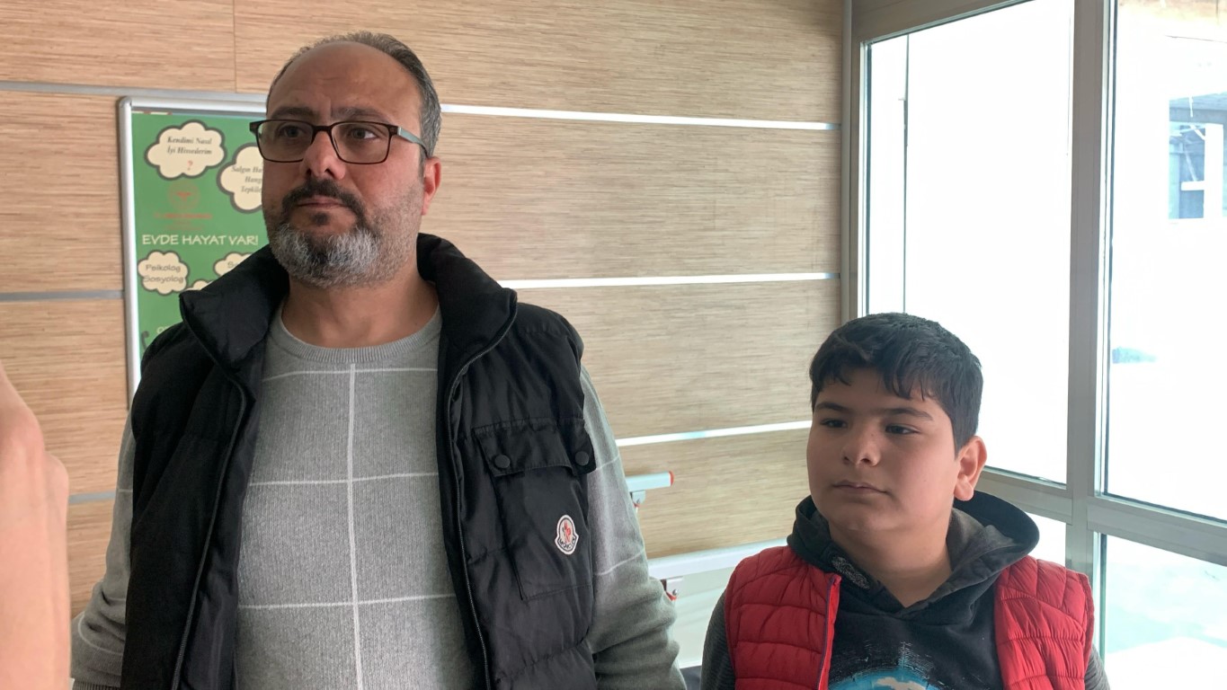 Karaman’da köpeğin saldırısından oğlunu kurtarmak isteyen baba yaralandı