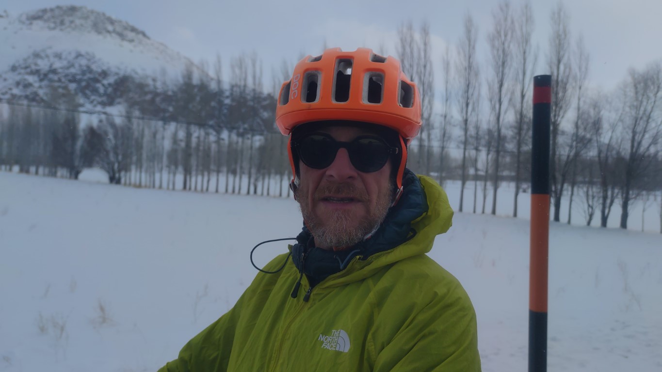 Eksi 18 derecede pedal çevirdi