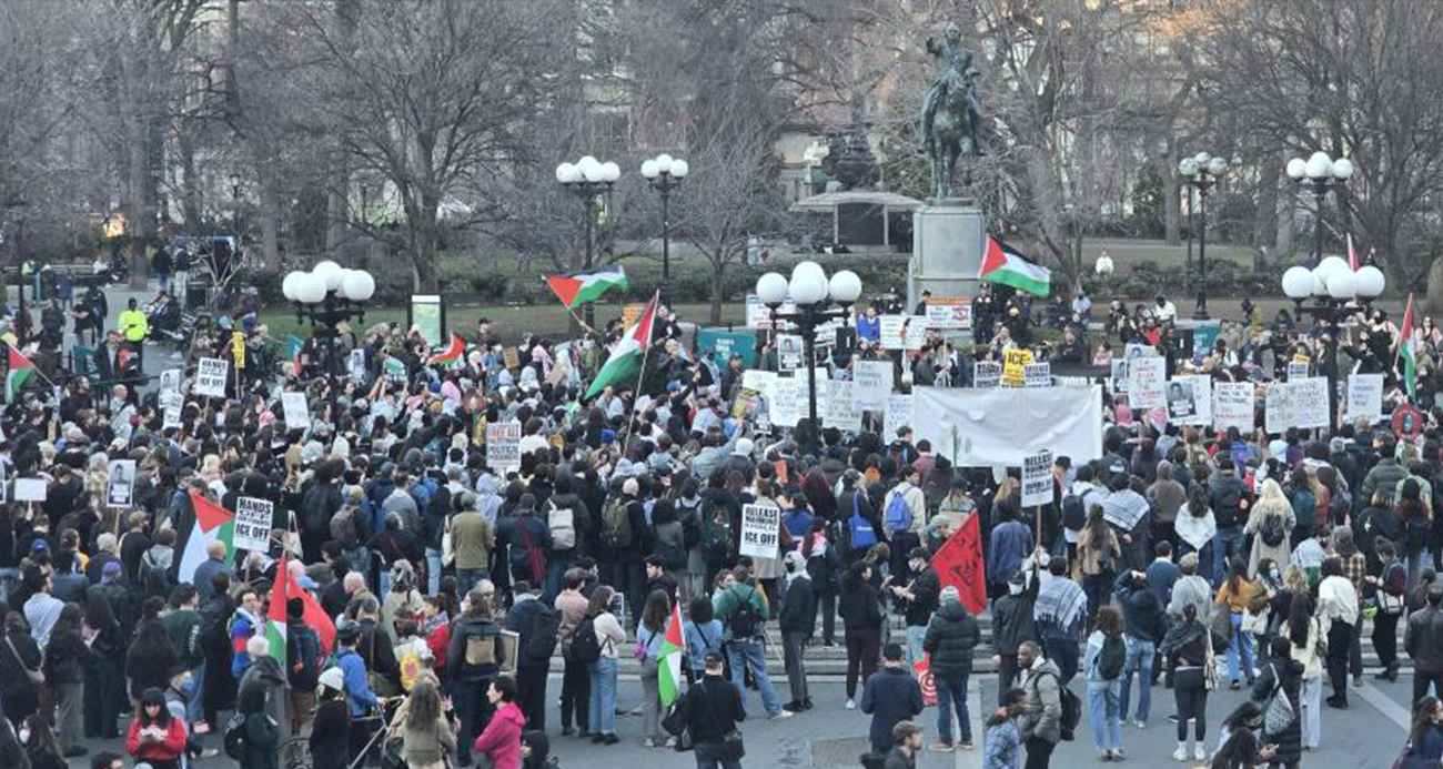 Columbia Üniversitesi'ndeki Filistinli aktivistin gözaltına alınmasını binlerce öğrenci protesto etti