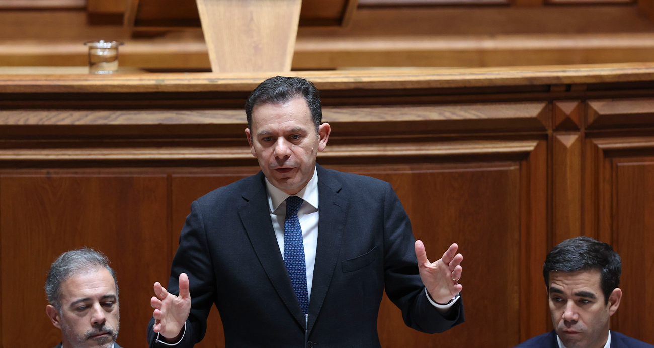 Portekiz'de güvenoyu alamayan hükümet düştü