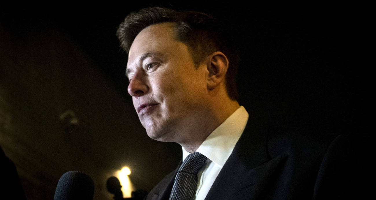 Musk: "Uzayda mahsur kalan astronotları birkaç hafta içinde geri getireceğiz"