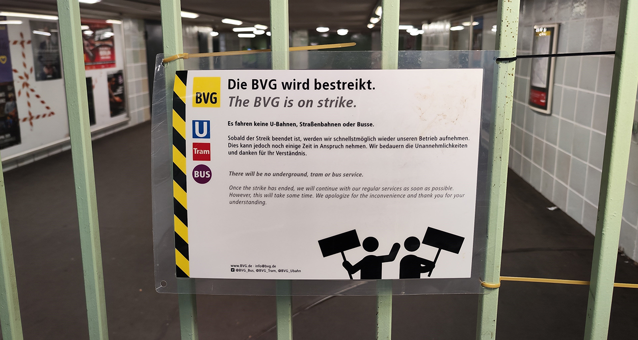 Berlin'de toplu taşıma çalışanları yeniden 2 günlük greve gitti