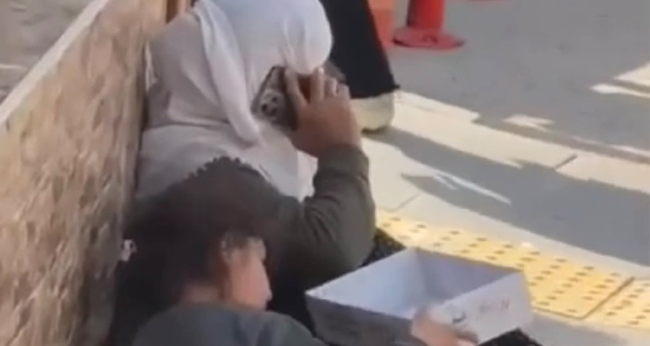 Mardin’de dilencinin lüks telefonu görenleri hayrete düşürdü