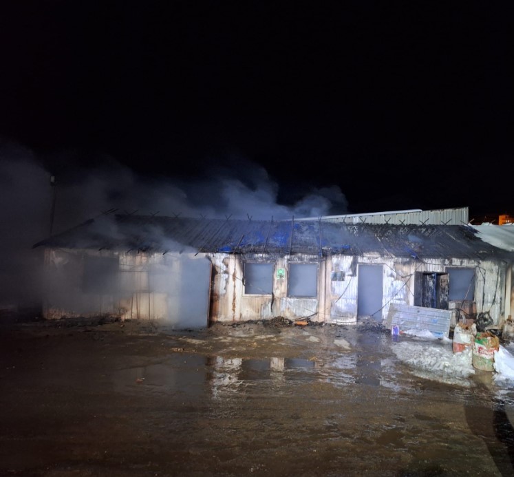 Yapım işi Bayburt Group tarafından sürdürülen Kop Tünelinin şantiyesinde yangın çıktı