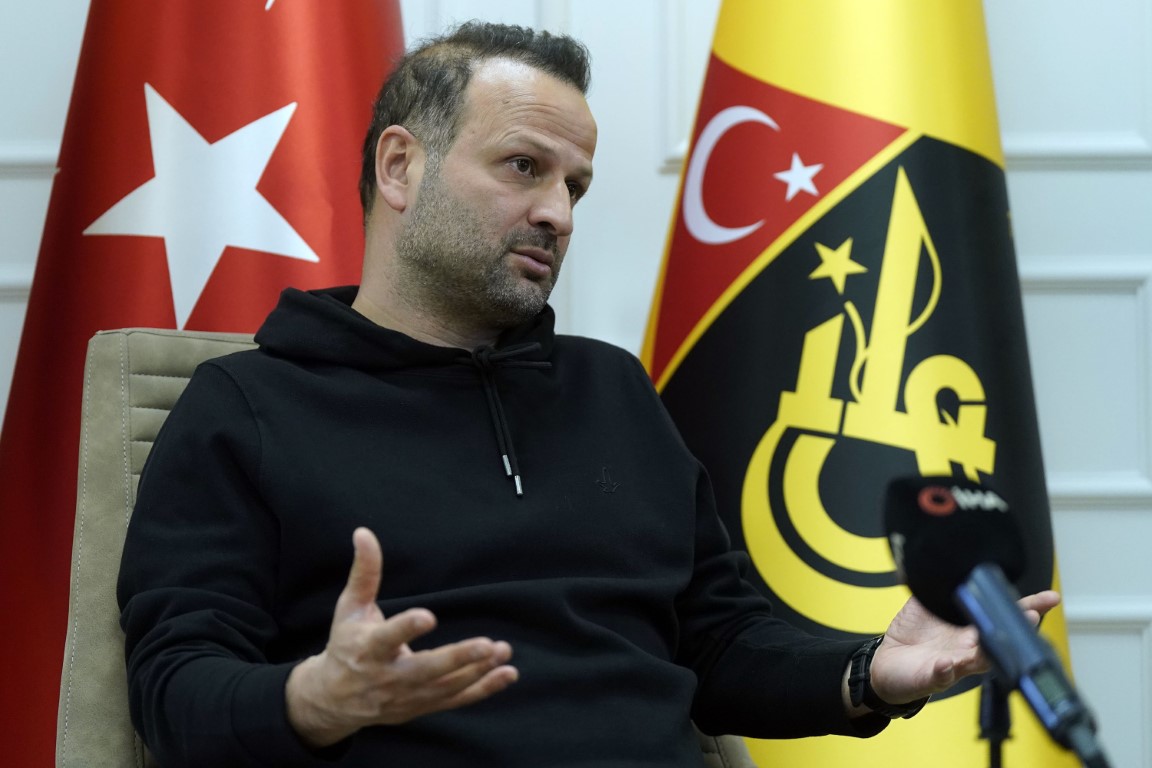Osman Zeki Korkmaz: 