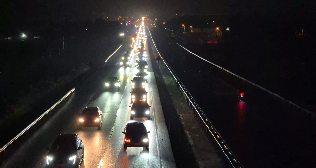 İstanbul’a dönüş: Tekirdağ’da trafik yoğunluğu