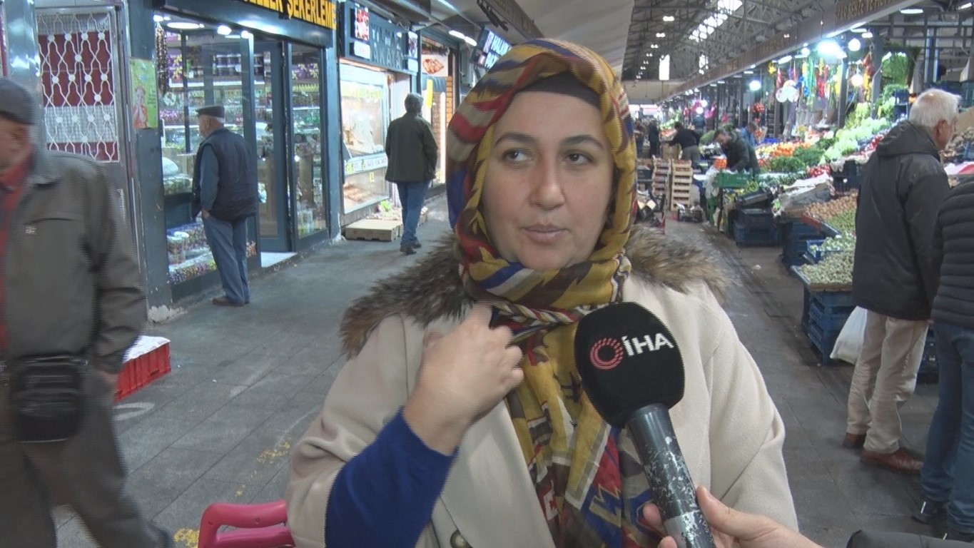 Ankara’da, boykot çağrısından istenilen karşılık gelmedi: AVM ve dükkanlarda yoğunluk devam etti