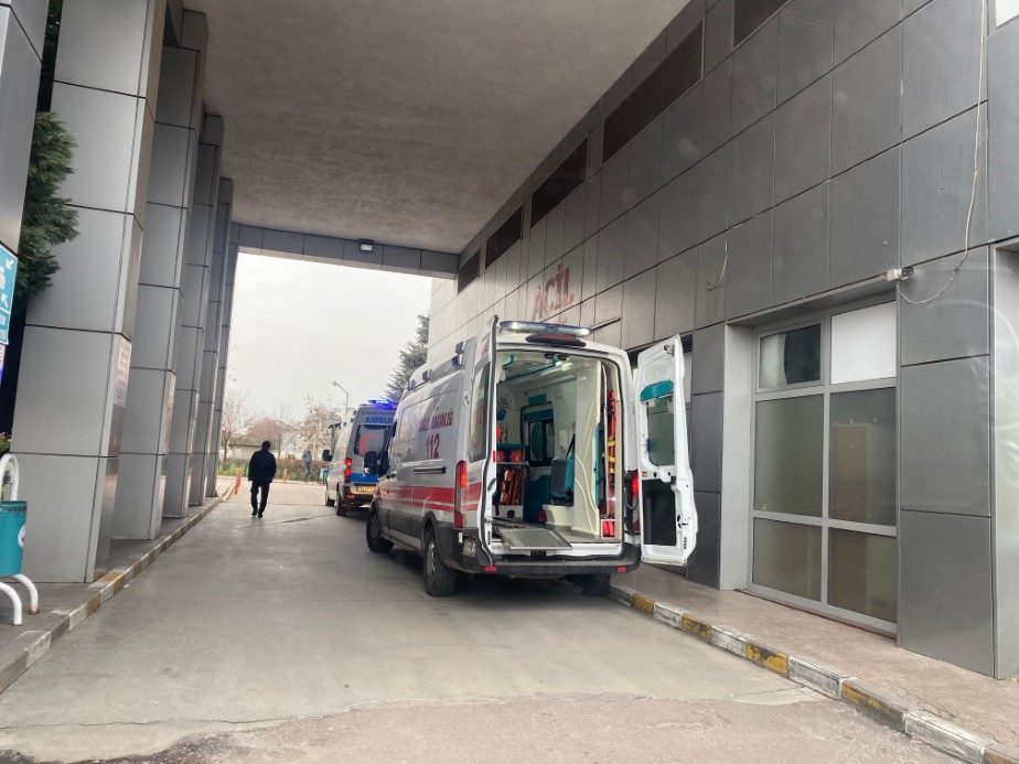 Yedikleri döner sebebiyle 300 kişi hastanelik oldu