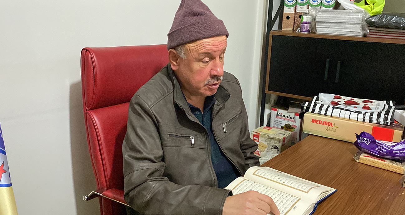 Görme engelli 65 yaşındaki hafızın hayatı, Kur’an-ı Kerim’i ezberlemesiyle düzene girdi