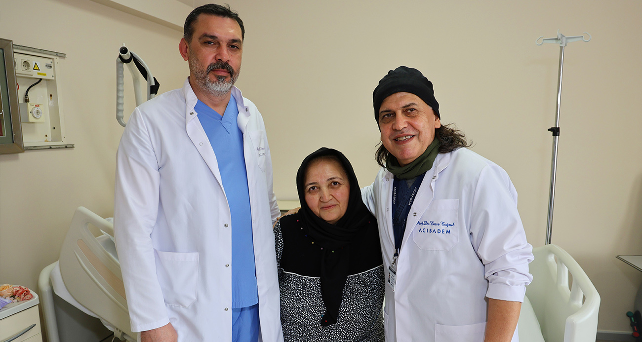 Yapay zeka ameliyata girdi: Kalça protezi operasyonunda ilk kez kullanıldı