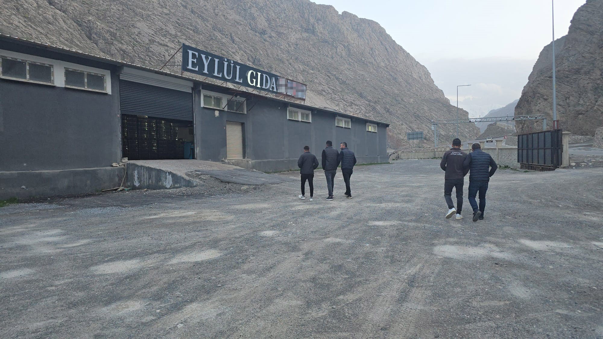 İBB’nin şerbetli tatlı ve börek ihalelerini alan işletmeler gündem oldu