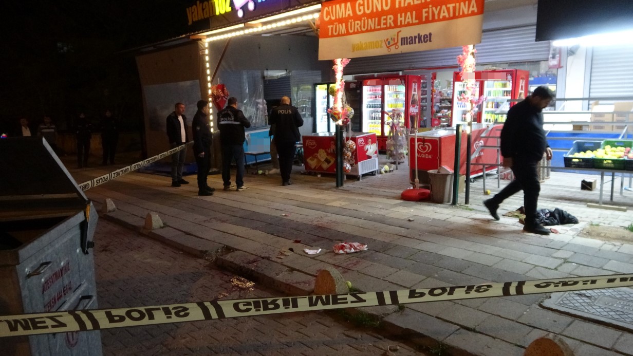 Gençlerin kavgası kanlı bitti: 1 yaralı