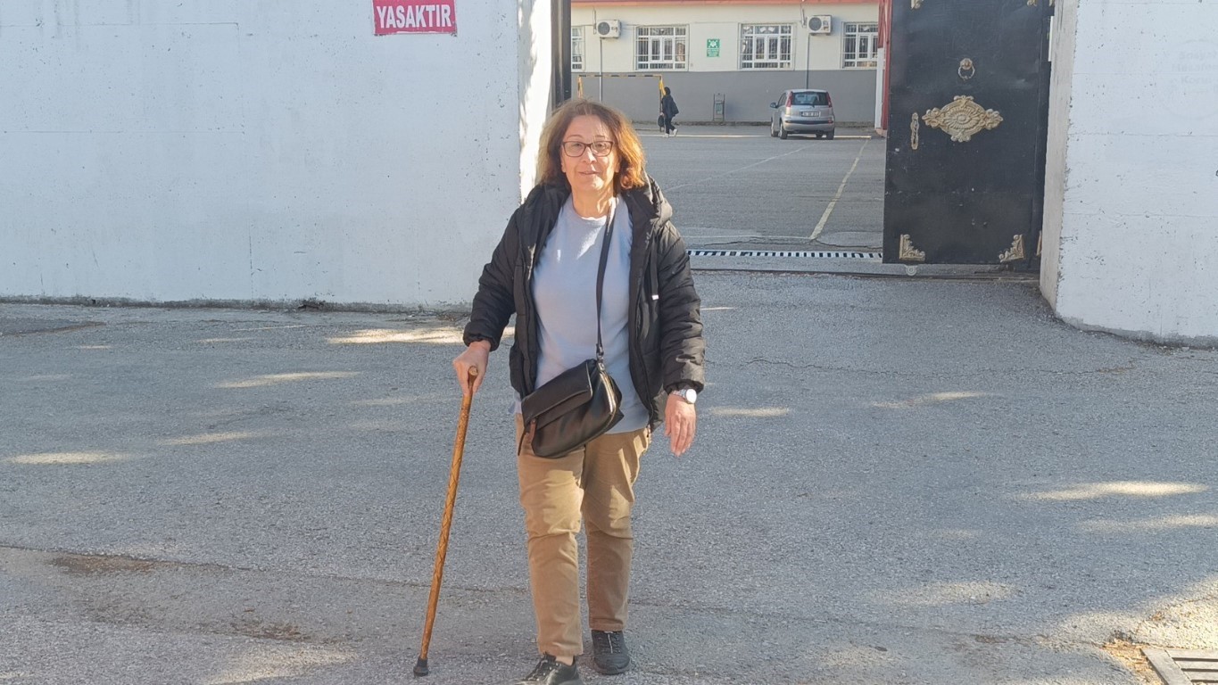 Dolandırıcılar, MS hastası Sevgi öğretmene de acımadı