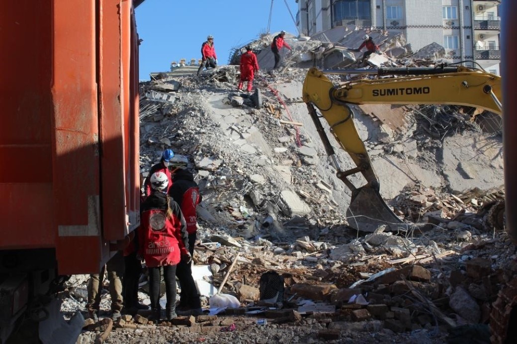 Depremde yıkılan Pamukkale Sitesi’nde karar çıktı