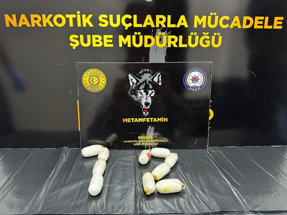 Bu kadarına da pes: Midelerinden 10 parça halinde uyuşturucu çıktı