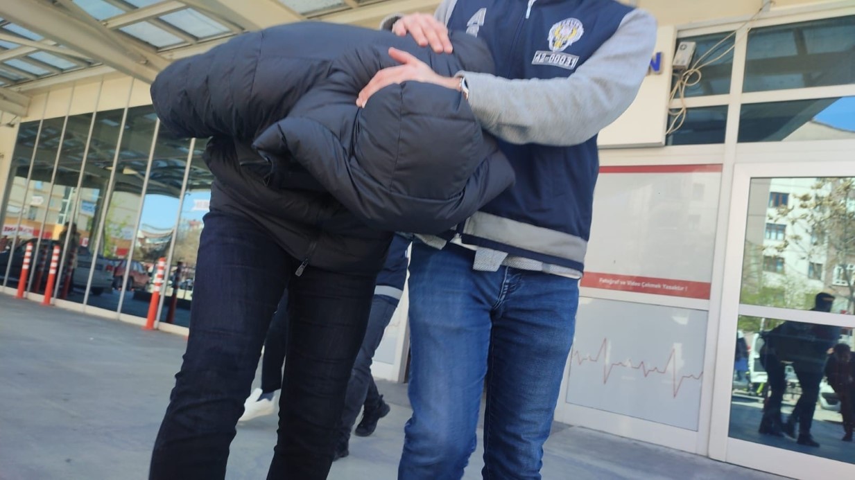 Konya’da kadın hastalarla ilgili yorumlar yapan doktorlar adliyeye sevk edildi