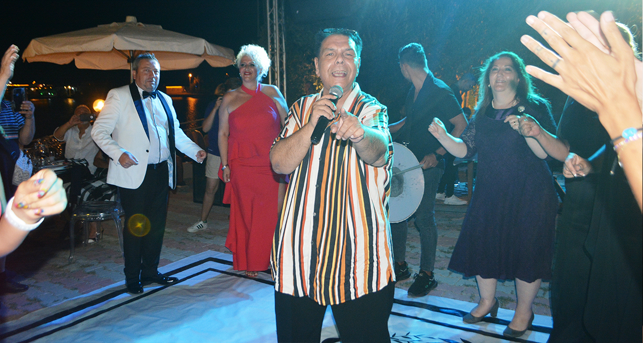 Balık Ayhan yoğun bakım servisine kaldırıldı