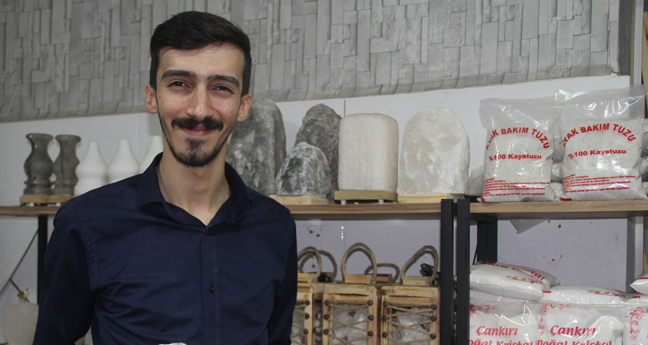 Hayalindeki işi kurdu, Çankırı kaya tuzunu Türkiye’ye pazarlıyor