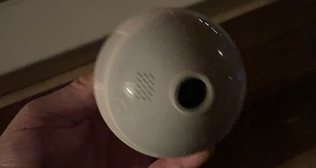 Gözle görülmez ama telefonla görünür: Gizli kameraları böyle yakalayın