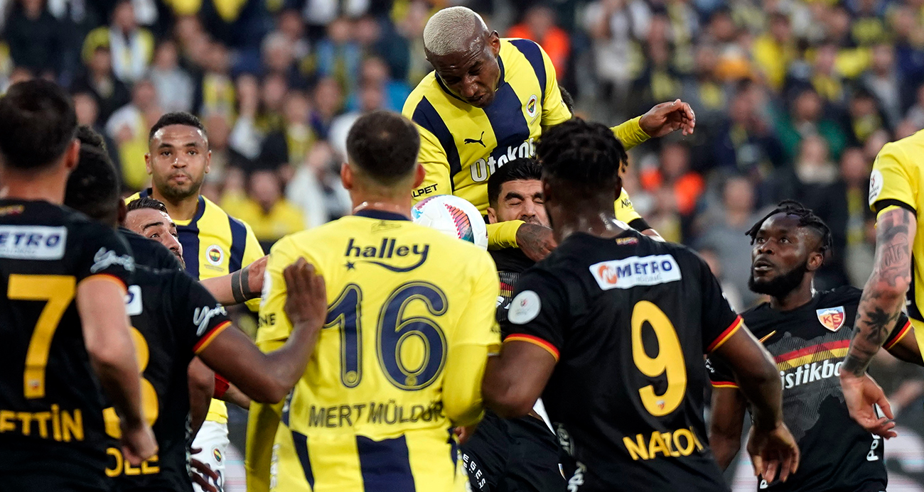 90+4'te yıkıldı! Fenerbahçe şampiyonluk yolunda yara aldı